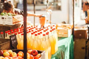 体坛巨星们集结厮杀，向着荣耀发起冲击