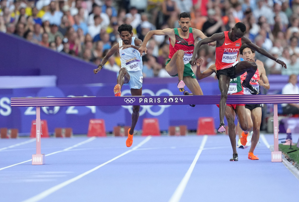 爱游戏app下载-摩洛哥选手在田径比赛中展现出色