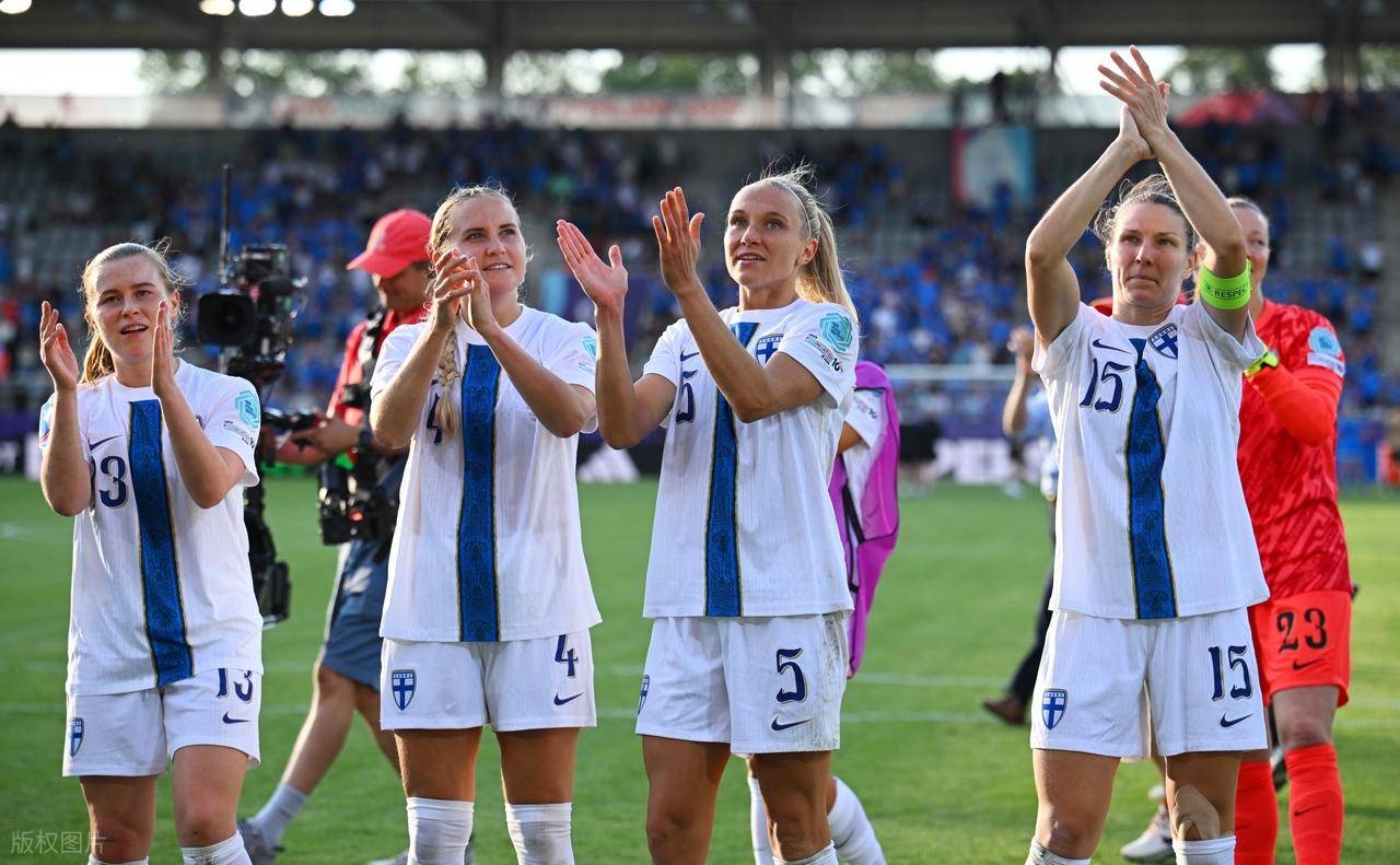 爱游戏官网-挪威女足队员频繁锻炼，为联赛保持状态的简单介绍