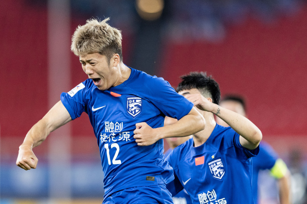 江苏苏宁球员表现抢眼,获得主教练赞誉的简单介绍 江苏苏宁球员表现抢眼,获得主教练赞誉的简单介绍