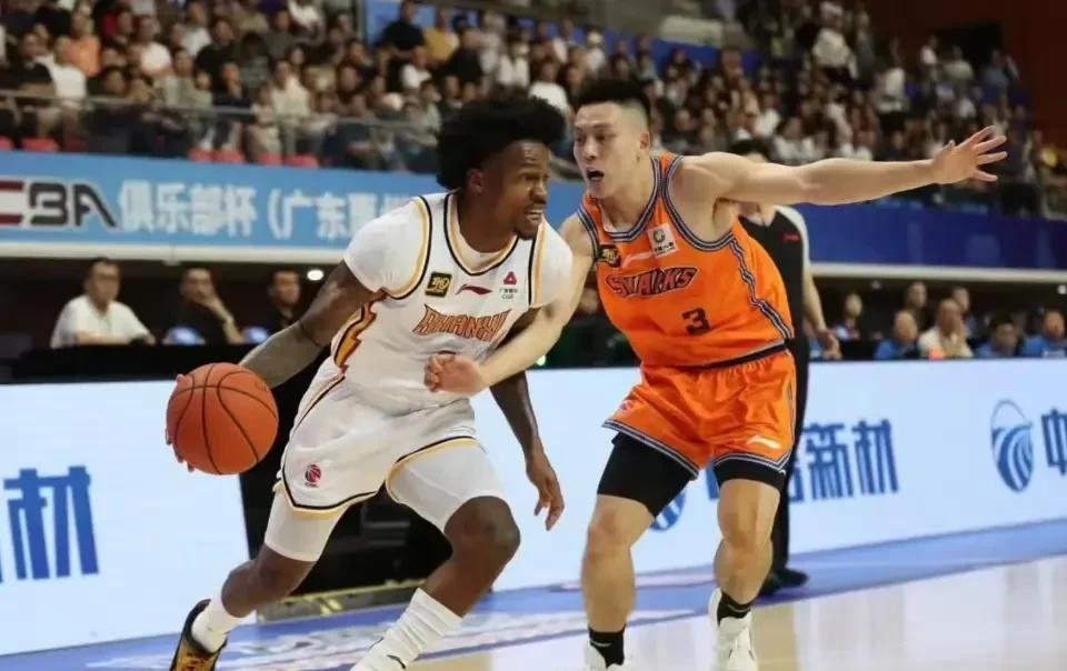 爱游戏网页版登录入口-山西男篮在比赛中全力以赴，取得胜利