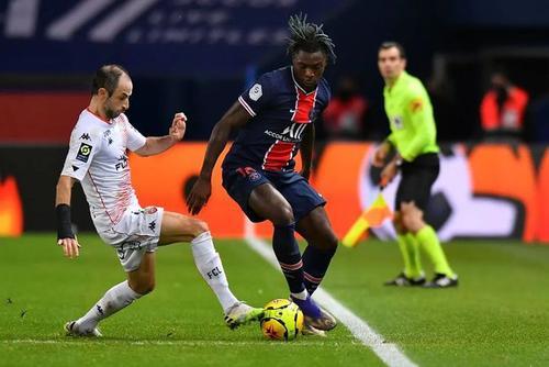 爱游戏网页版入口-里昂队客场取胜克莱蒙特，继续高歌