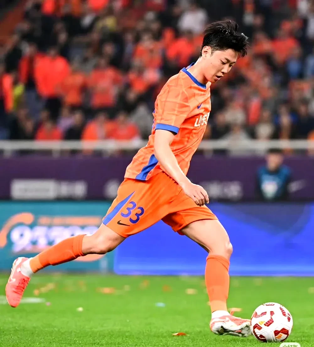 爱游戏官网网页版入口-关于球队伤员报喜，大将归队备战的信息